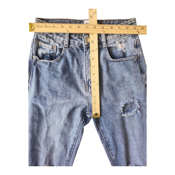 Princess Polly High Rise Distressed Straight Jeans – Size 2, 100% Cotton, Ripped - Picture 3 of 7